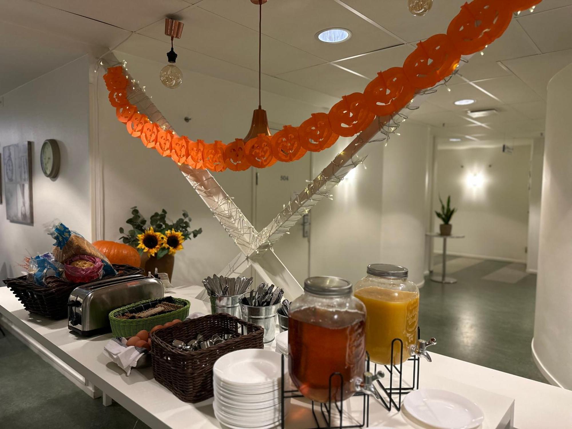 Norrköping Pronova Hotell & Vandrarhem מראה חיצוני תמונה
