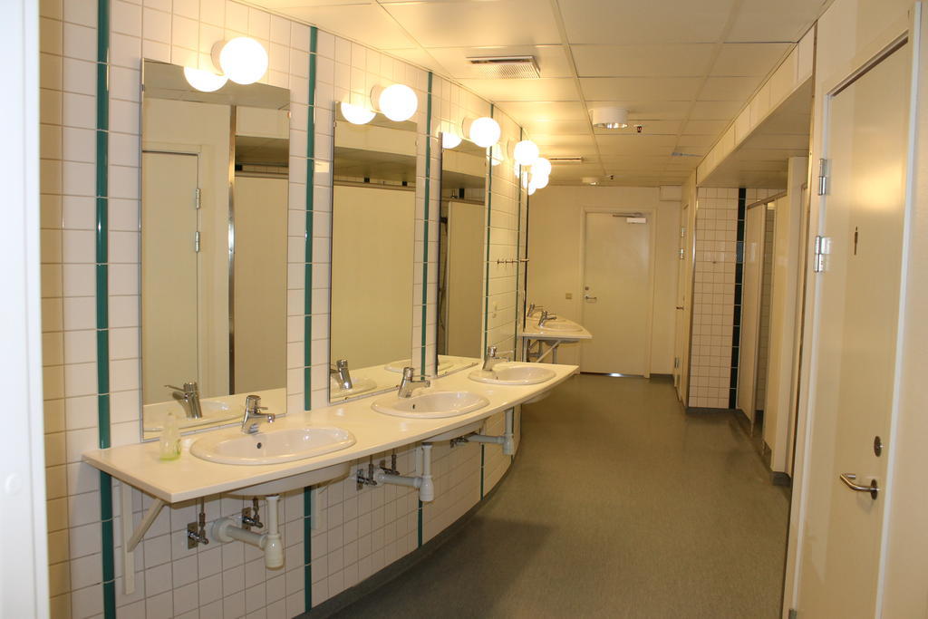 Norrköping Pronova Hotell & Vandrarhem מראה חיצוני תמונה