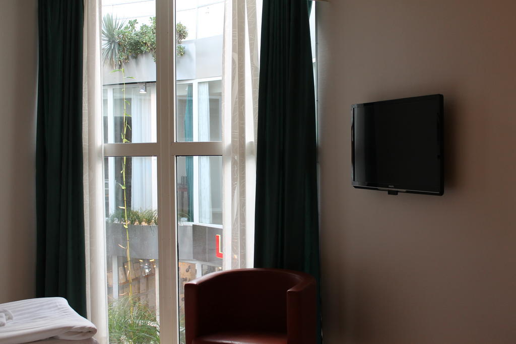 Norrköping Pronova Hotell & Vandrarhem מראה חיצוני תמונה