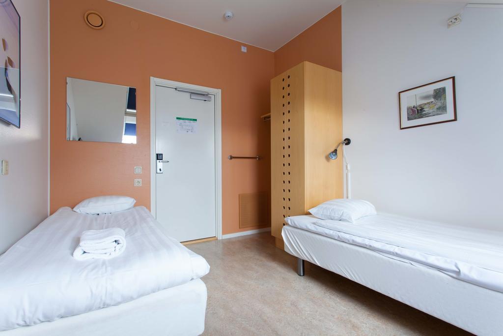 Norrköping Pronova Hotell & Vandrarhem מראה חיצוני תמונה
