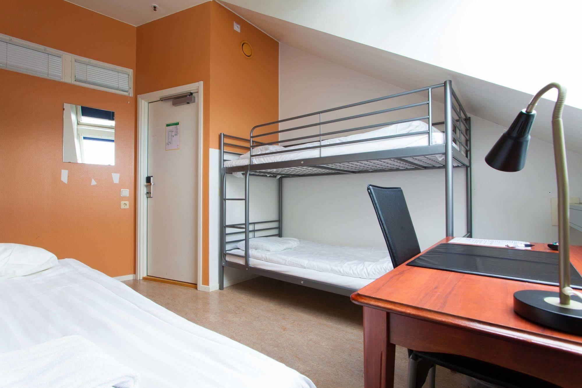 Norrköping Pronova Hotell & Vandrarhem מראה חיצוני תמונה